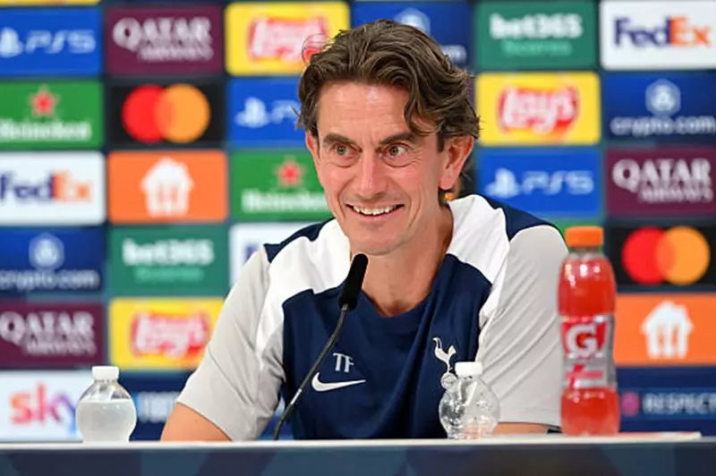 مستقبل السوبر الأوروبي: مدرب توتنهام يتحدث عن التتويج واستبعاد بيسوما