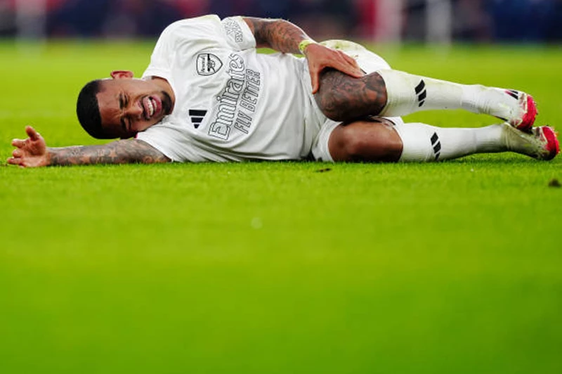 جيسوس يرفض الرحيل عن آرسنال